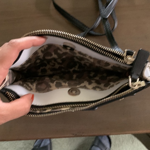 Guess crossbody bag - Picture 3 of 4